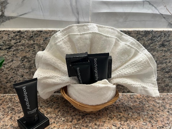 Starlight Inn Huntington Beach image 7